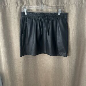 Shinestar Black Faux Leather stretchy mini Skirt